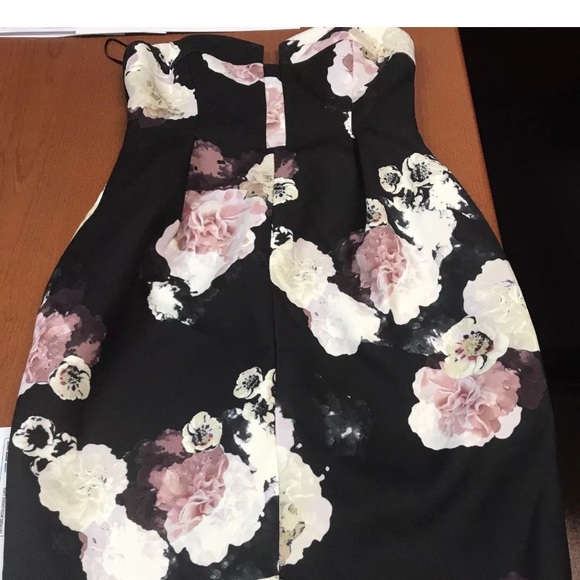 Keepsake divide floral dress - Picture 2 of 4
